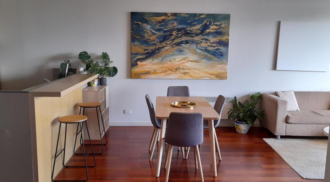 Beautiful Apartment 100Mts Near The Beach In Port Melbourne Zewnętrze zdjęcie